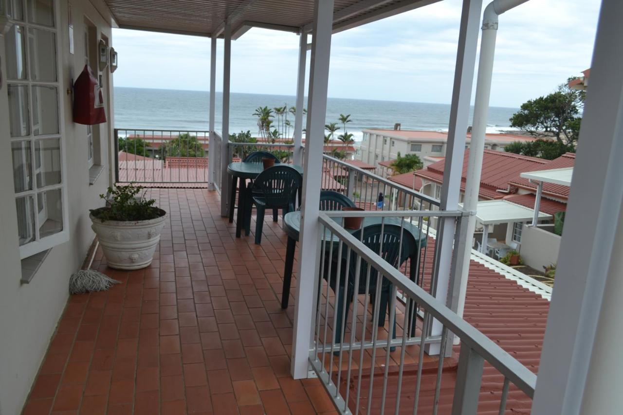 Driftsands Sea View Flats Uvongo Beach Exterior photo